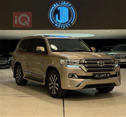 تۆیۆتا لاند کروزەر